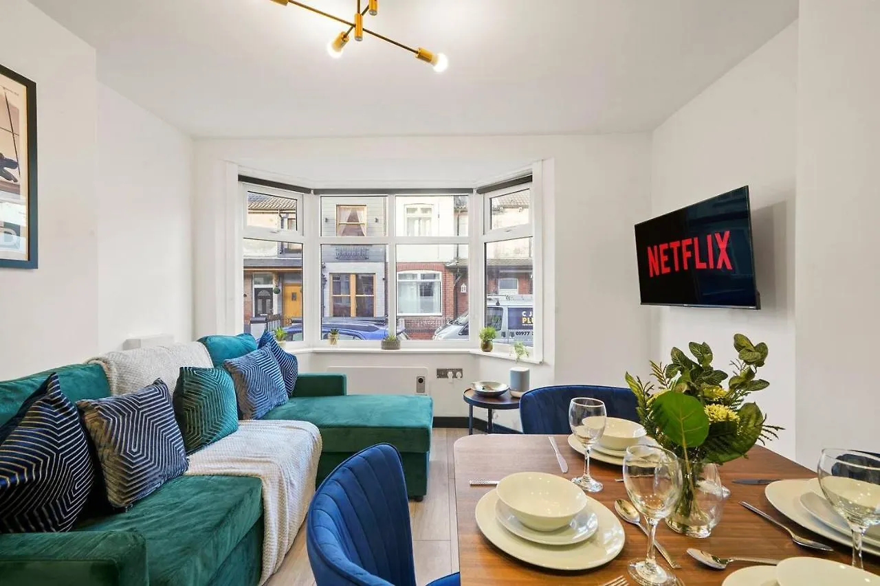 30 Percent Off! Beautiful And Stylish Yorkshire Apartment-Sleeps 5 Castleford